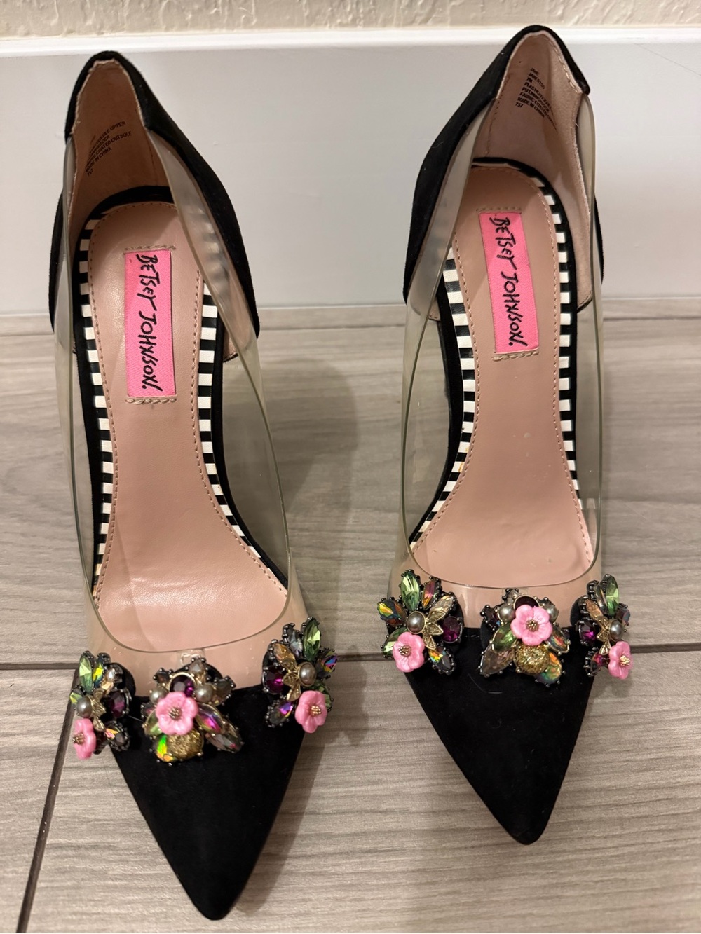 Betsey Johnson Lucite Jane Rockabilly Jeweled Broach Heels